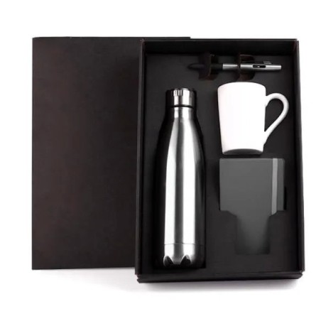 Kit Garrafa com Acessórios 4 Pçs Personalizado